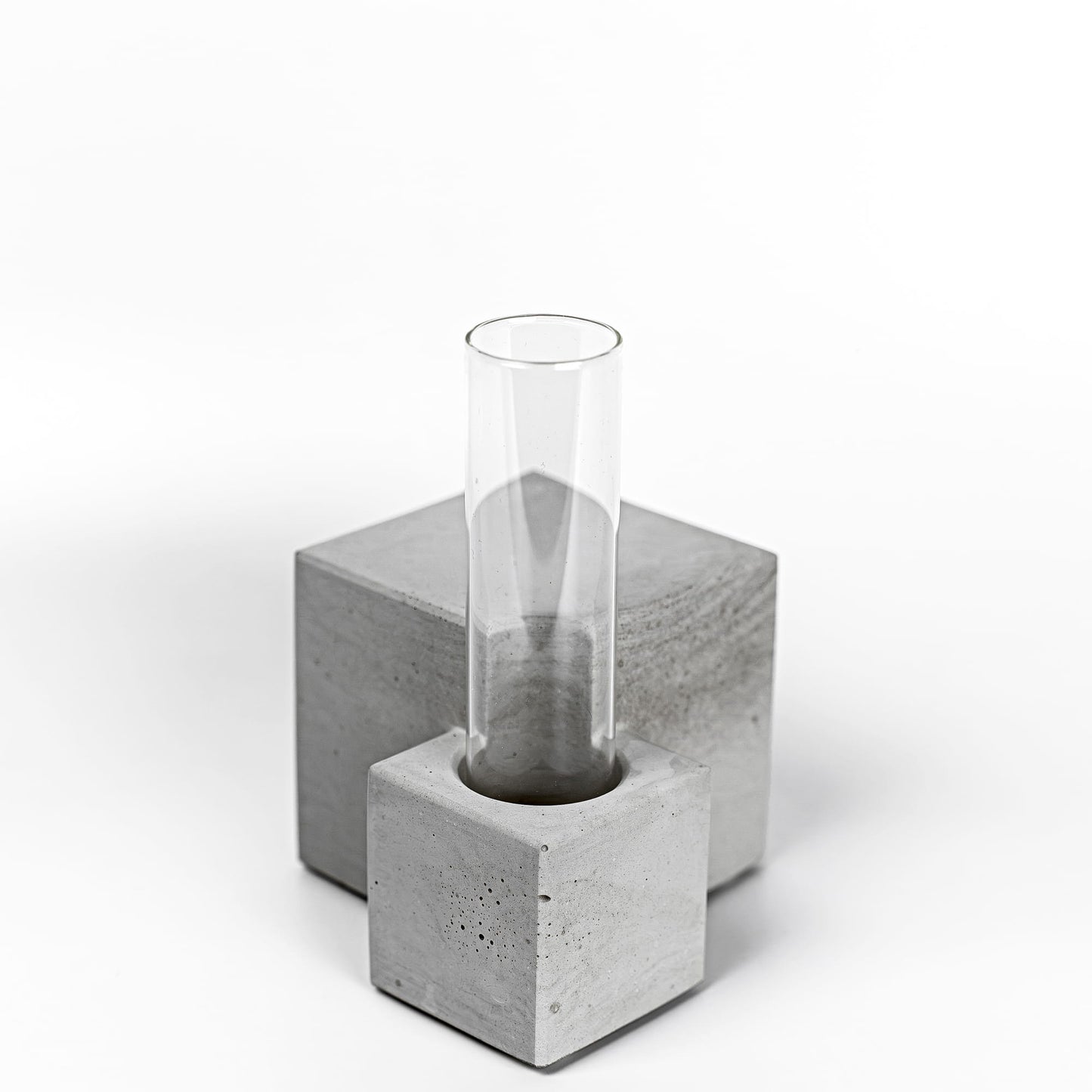Beton Vase Core Frontalansicht