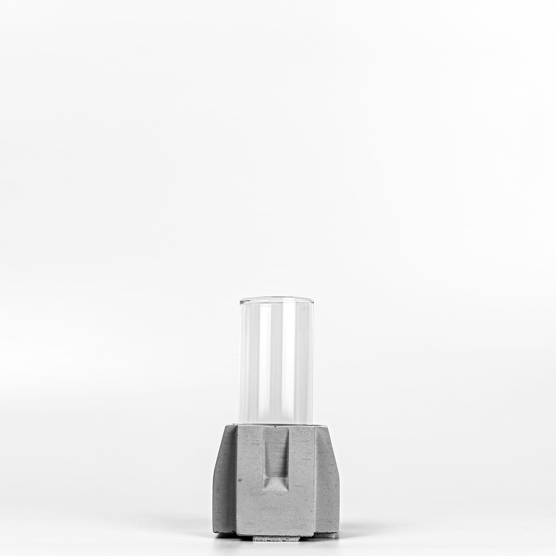 Beton Vase Pillar Seitenansicht