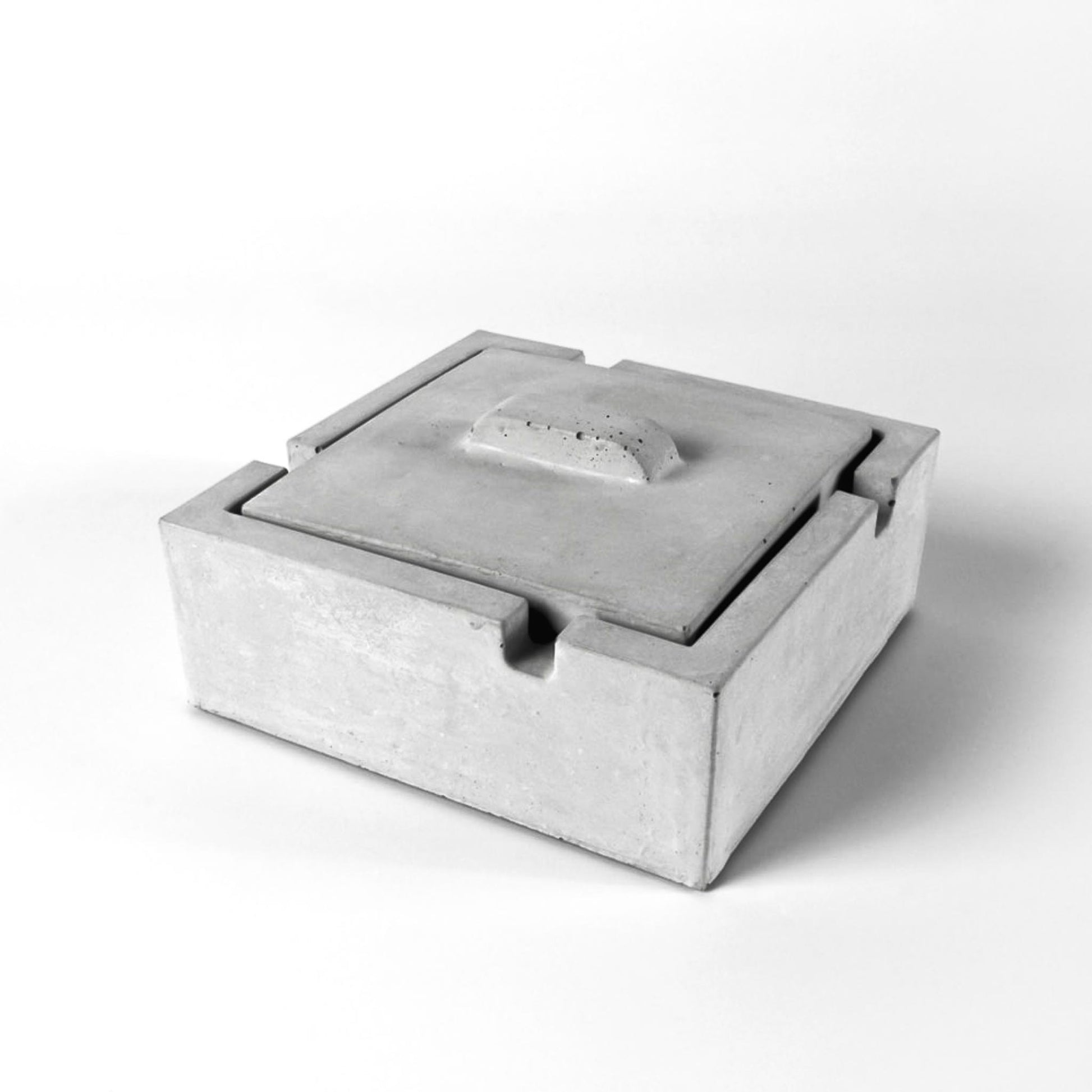 Aschenbecher mit Deckel aus Beton in Grau, Gesamtansicht