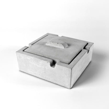 Aschenbecher mit Deckel aus Beton in Grau, Gesamtansicht