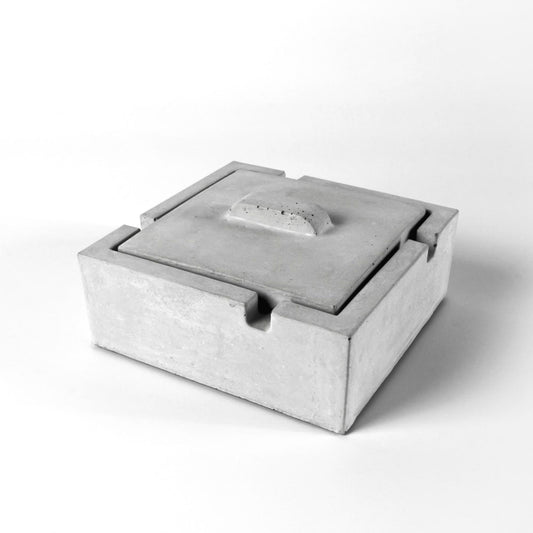 Aschenbecher mit Deckel aus Beton in Grau, Gesamtansicht