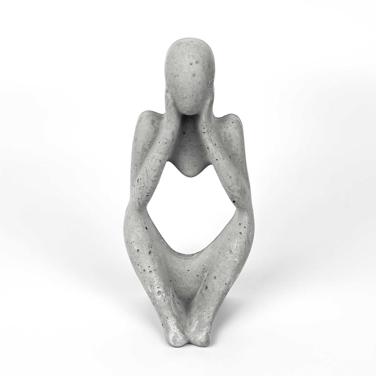 beton-figur-skulptur-denkend-1