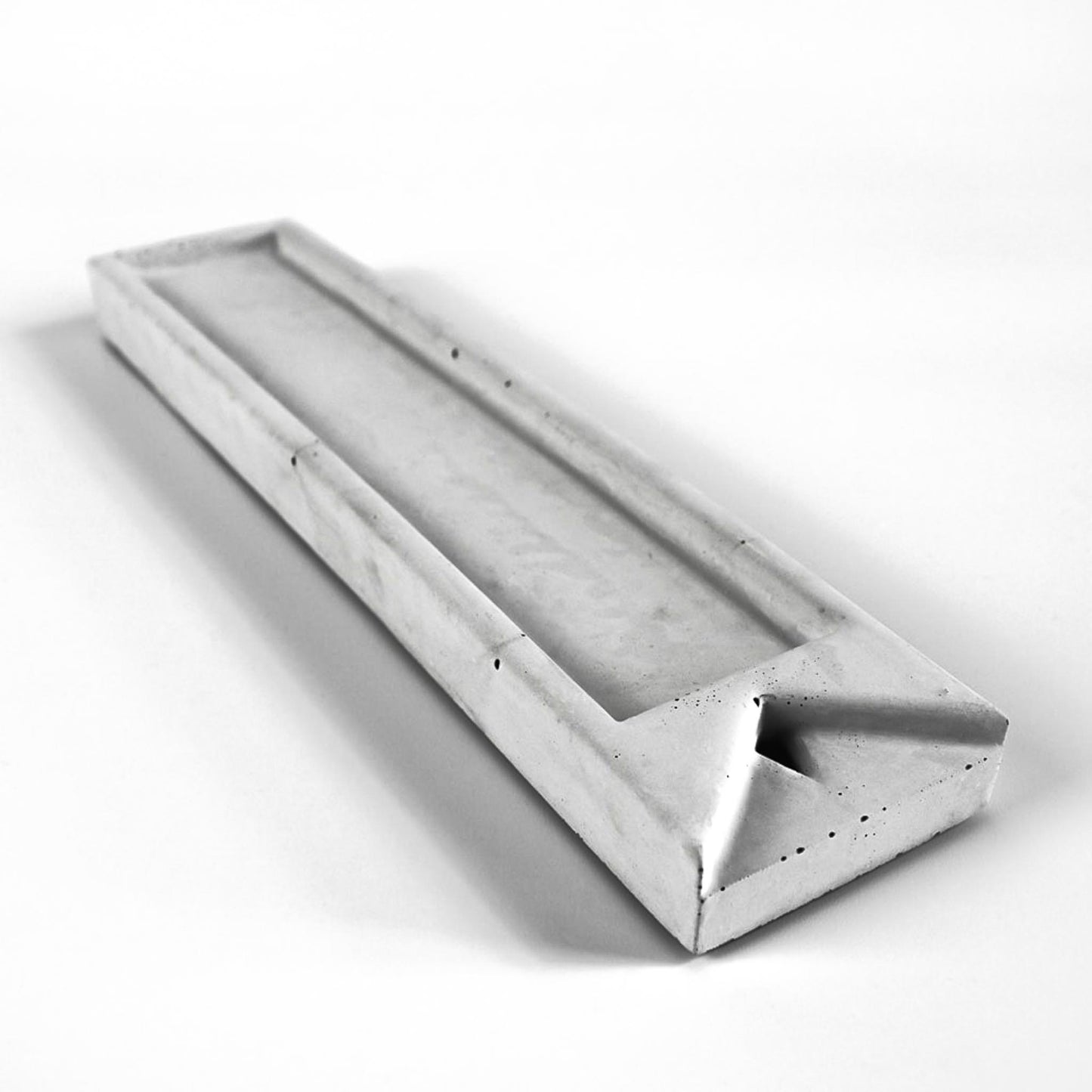 raeucherstaebchenhalter beton gesamtansicht diagonal